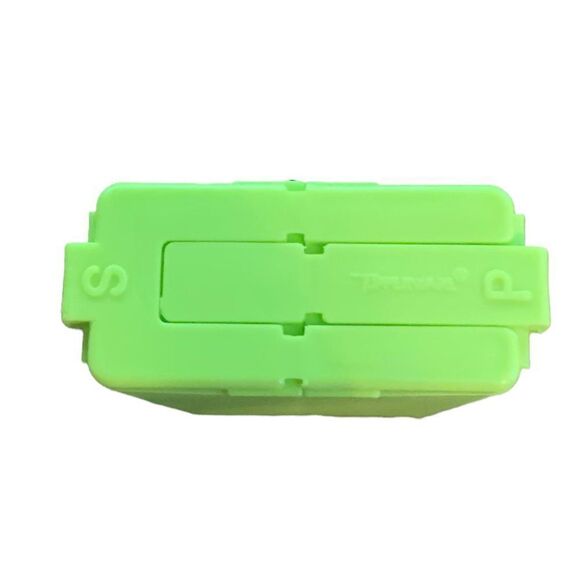 NWT Tupperware Personal Divided Salt & Pepper Shaker in Bright Yellow - Picture 2 of 4